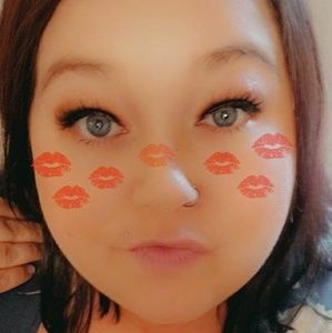 Meet your Posher, Sasha